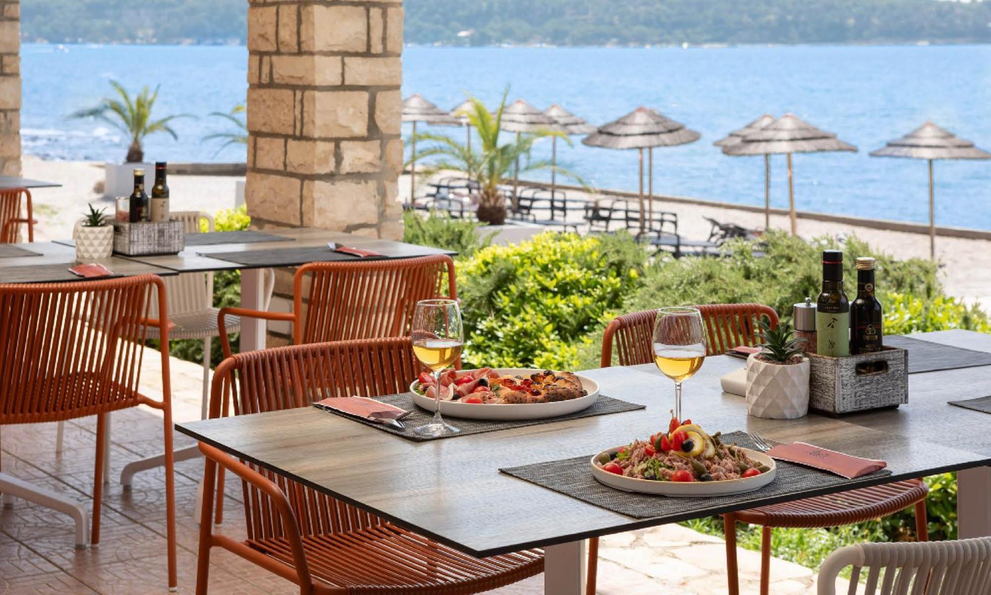 Aminess Sirena - Holiday Homes Classic Novigrad  Ngoại thất bức ảnh